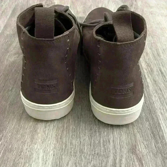 TOMS Lenox Mid Chocolate Brown Suede Sneakers - Picture 11 of 12
